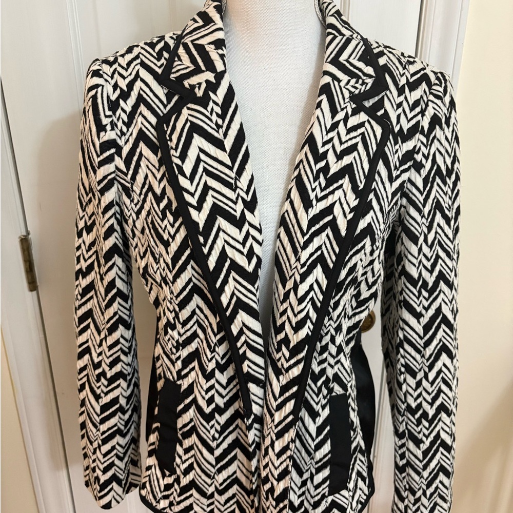 Chico's Black & White Chevron Blazer Jacket